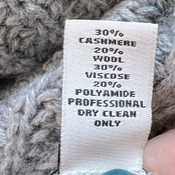 Autumn Cashmere Cashmere Blend Sleeveless Cropped Sweater Vest Gray Size Small - Picture 8 of 8